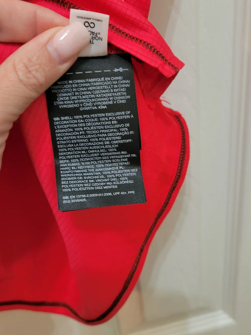 The North Face Women’s Short Sleeve Active Tee - Bright Pink - Picture 6 of 13
